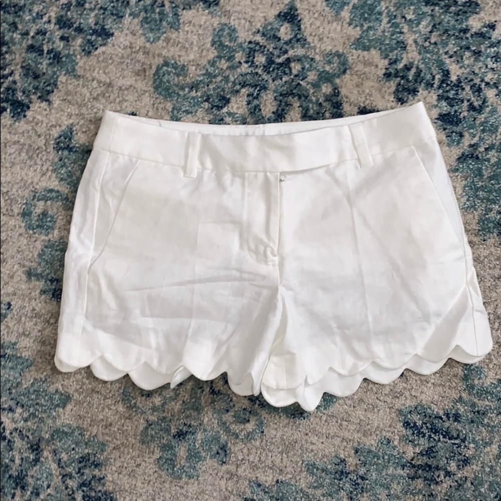 White JCrew scalloped shorts